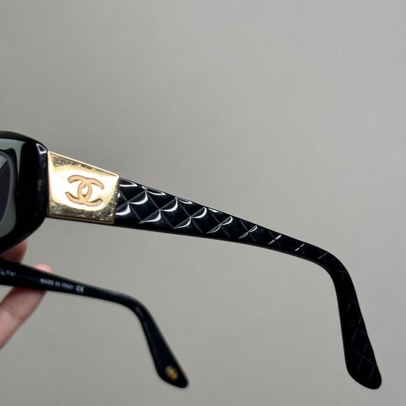 Chanel 5014 Quilted CC Sunglasses - Picture 11 of 13